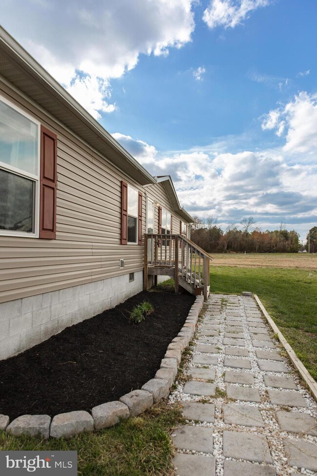 488 Sandtown Rd, Felton, DE 19943 - photo 2