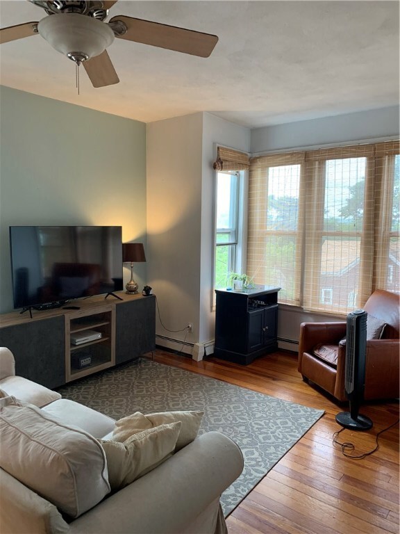 73 Evergreen St, Providence, RI 02906 - photo 6