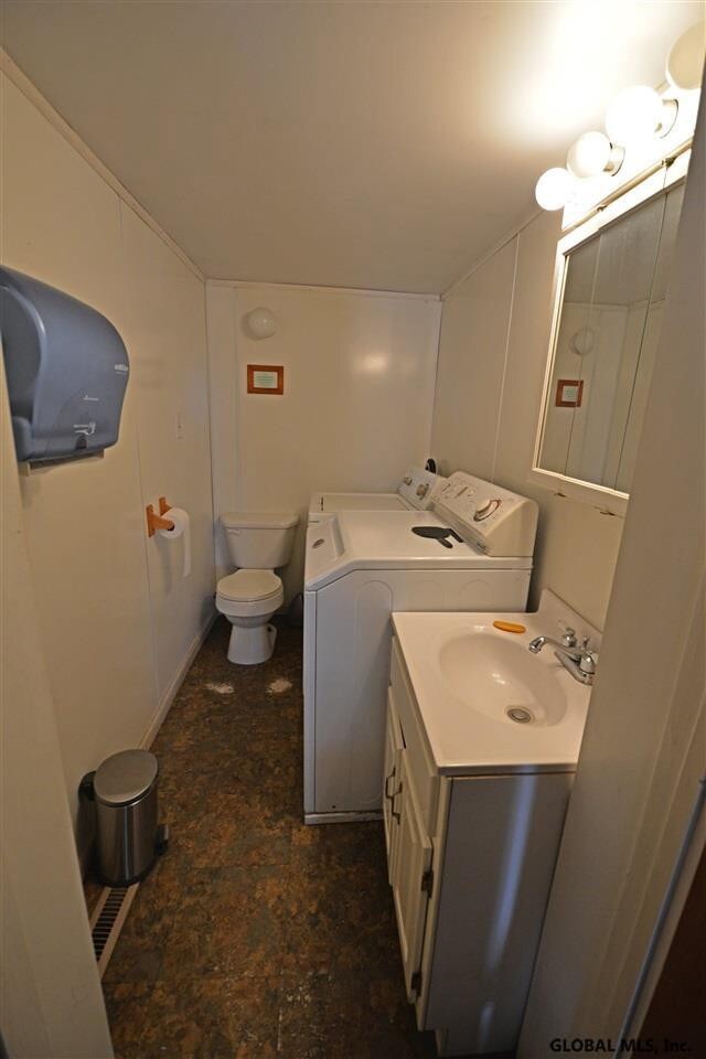 233 W Milton Rd, Ballston Spa, NY 12020 - photo 7