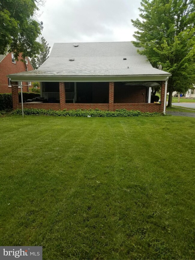 201 E 8th St, Frederick, MD 21701 - photo 3