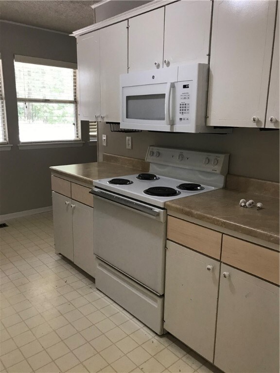 2 Carpenter Ln, Bella Vista, AR 72715 - photo 7