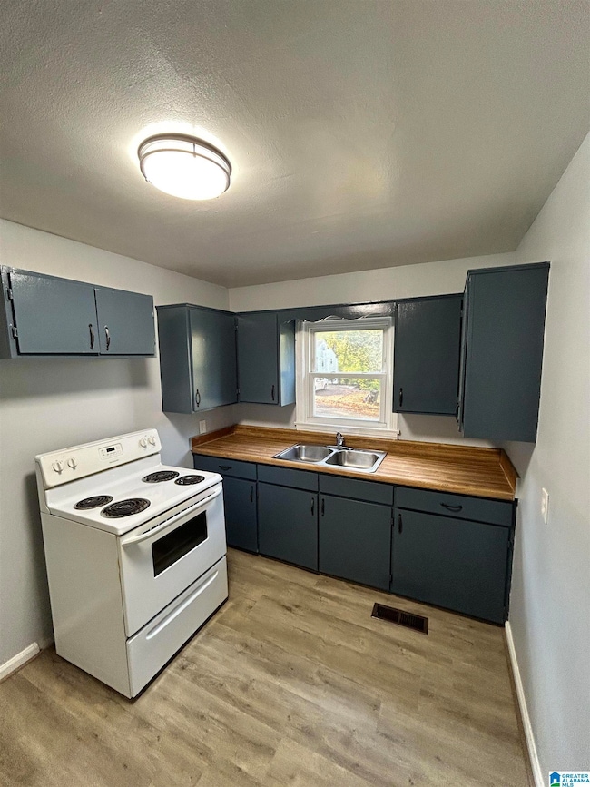 1009 82nd St S, Birmingham, AL 35206 - photo 6