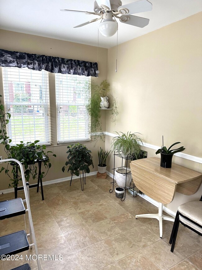 9A Ivy St unit 52, Whiting, NJ 08759 - photo 5