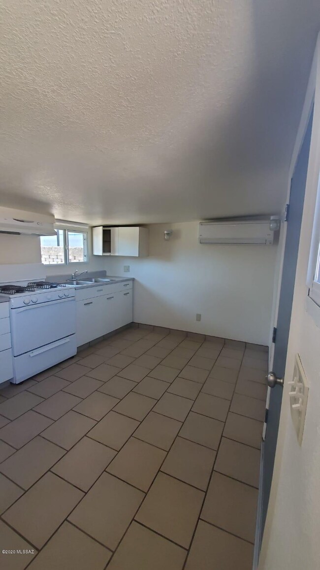 Guest House Kitchen