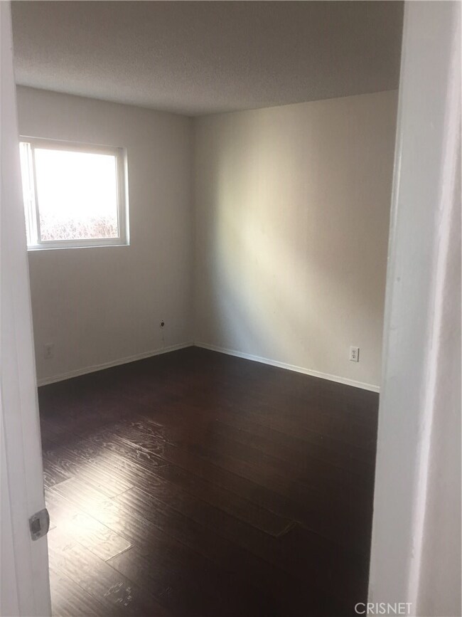 38509 5th St E unit 2, Palmdale, CA 93550 - photo 6