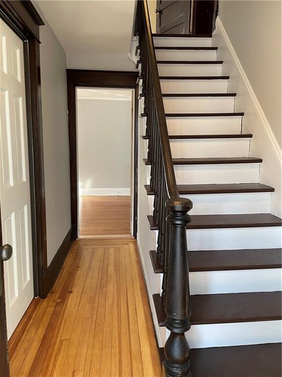 11 Pierce St, Westerly, RI 02891 - photo 5