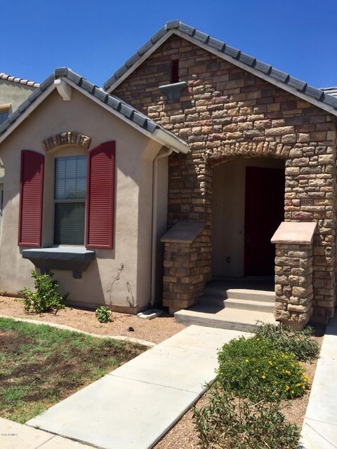 Front of home in Marely Park