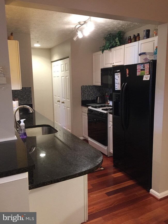 657 Burtons Cove Way unit 12, Annapolis, MD 21401 - photo 7