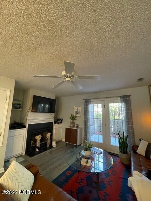 5118 Lamppost Cir, Wilmington, NC 28403 - photo 4