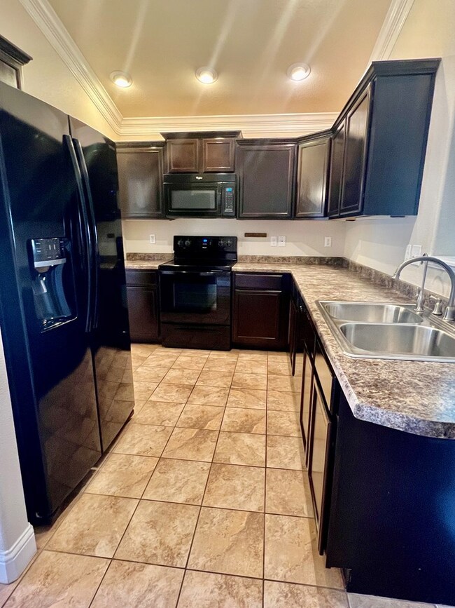 409 E 98th St, Odessa, TX 79765 - photo 4