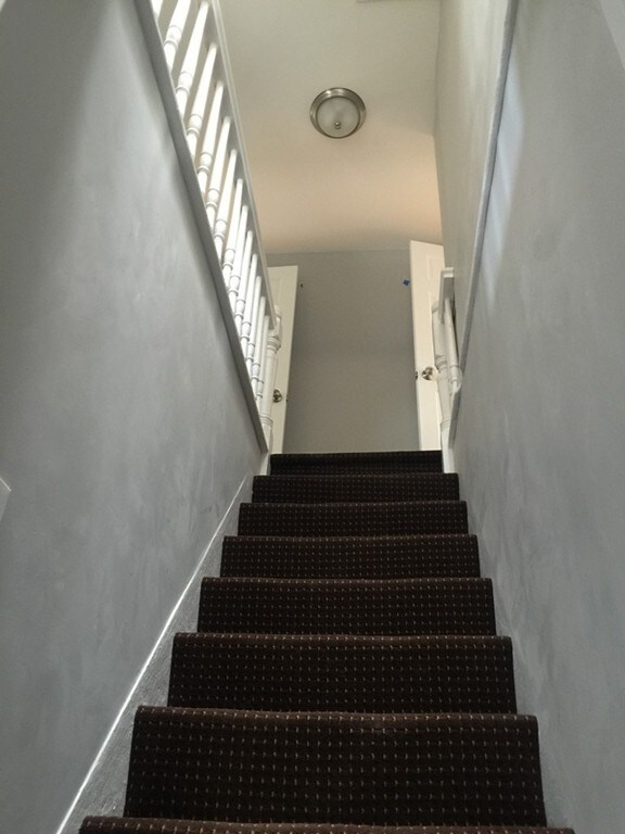 117 Durant St unit 3, Lowell, MA 01850 - photo 4