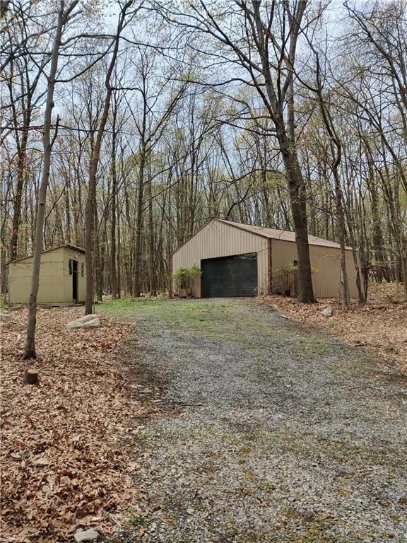 2116 Mountain Rd, Slatington, PA 18080 - photo 5