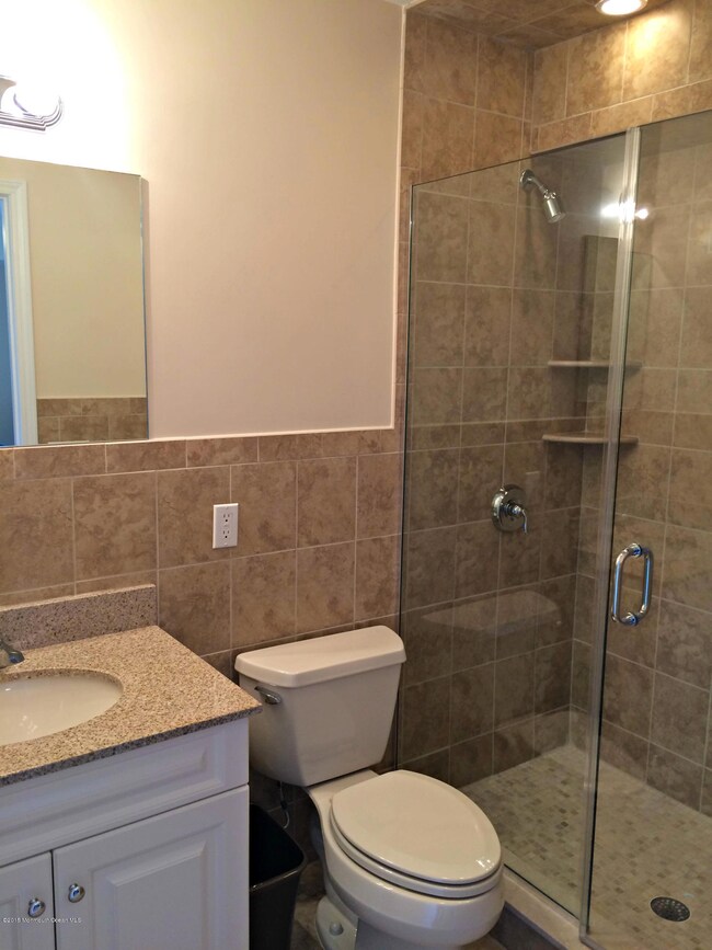 Bedroom 3 Bath