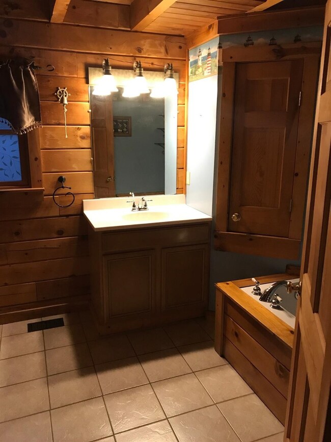 1208 Birdie Rd, Lawrenceburg, KY 40342 - photo 7