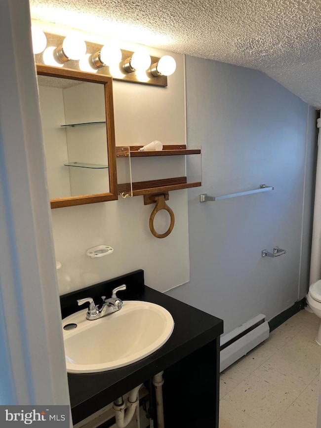 124 Dallas Rd unit 3, Willow Grove, PA 19090 - photo 7