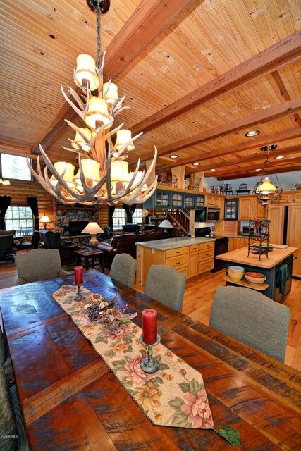 016_Dining - Kitchen