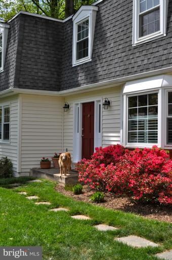 201 Owaissa Ct SE, Vienna, VA 22180 - photo 6