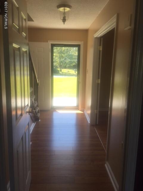 211 Columbia Dr, Jacksonville, NC 28546 - photo 5