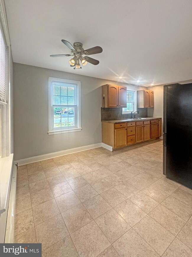 1200 Spruce St, Pottstown, PA 19464 - photo 6