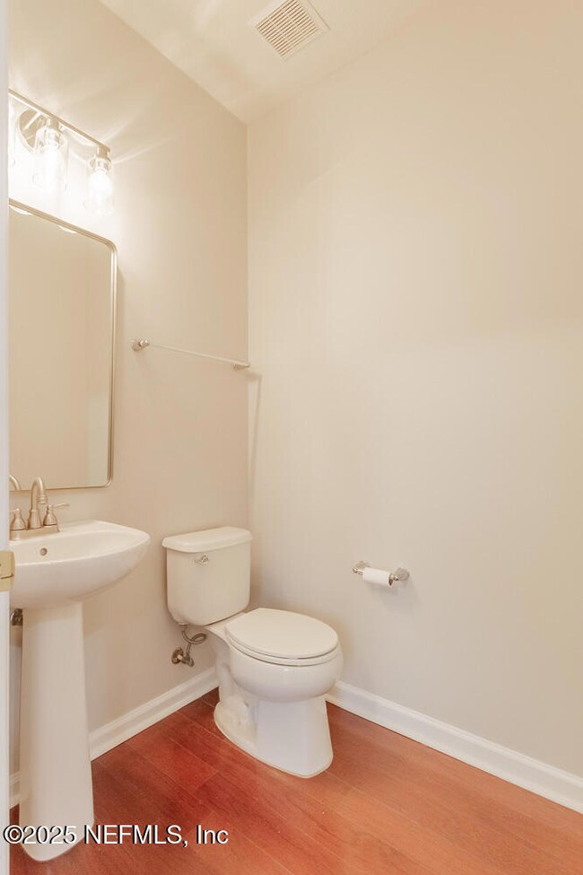 2307 Sunset Bluff Dr, Jacksonville, FL 32216 - photo 7