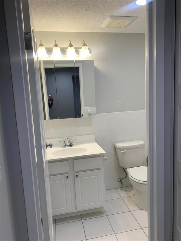 2 Ocean Ave unit 804, Revere, MA 02151 - photo 6