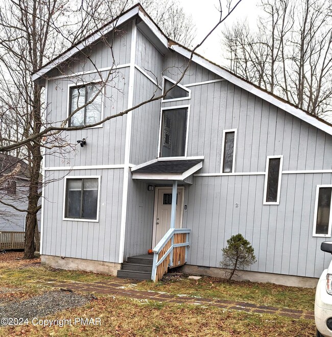 6582 Linden Dr, Tobyhanna, PA 18466 - photo 2