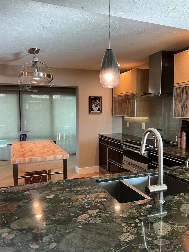 1323 Landings Dr unit 12, Sarasota, FL 34231 - photo 4