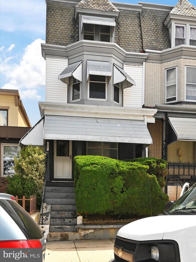 1145 N 11th St, Reading, PA 19604 - photo 2