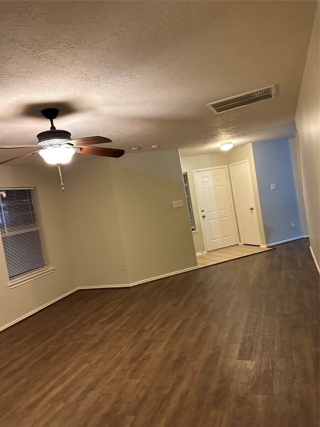 24303 Palo Dura Dr, Hockley, TX 77447 - photo 5