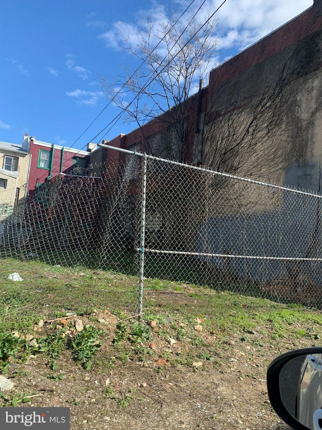 2333, 2335, 2337 N Philip St, Philadelphia, PA 19133 - photo 2