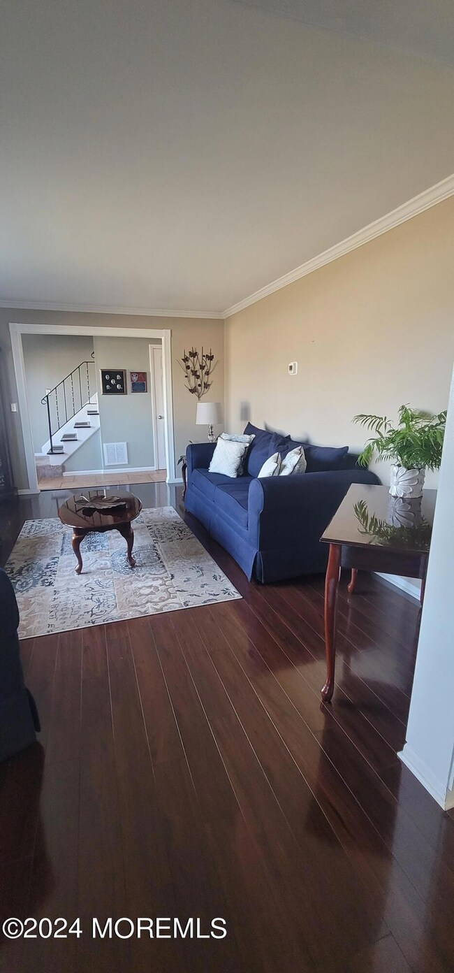 Formal Living Room 2