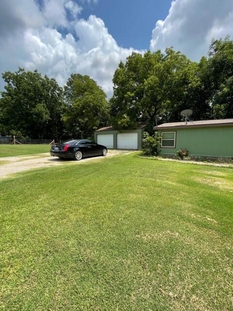 277 Kelly Brook Ln, Weatherford, TX 76087 - photo 5