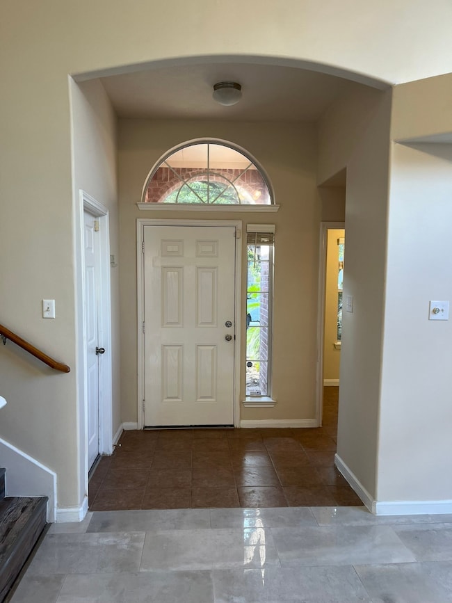 21650 Falvelsunset Ct, Spring, TX 77388 - photo 3