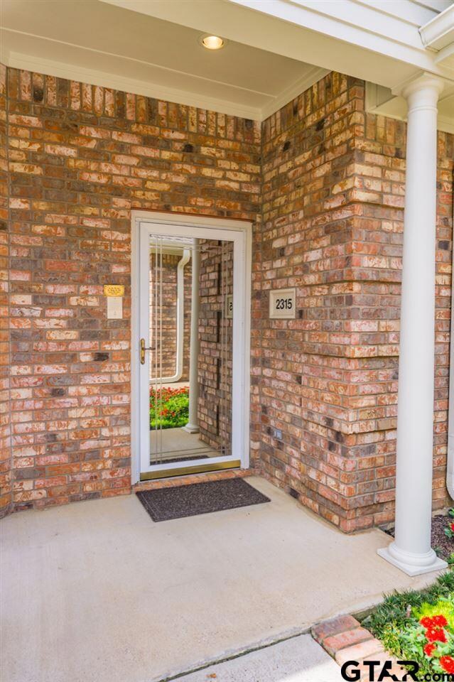 2315 2315 Homestead Ln, Tyler, TX 75701 - photo 4