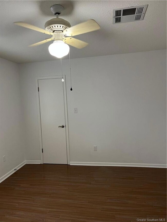 Upstair Bedroom 1