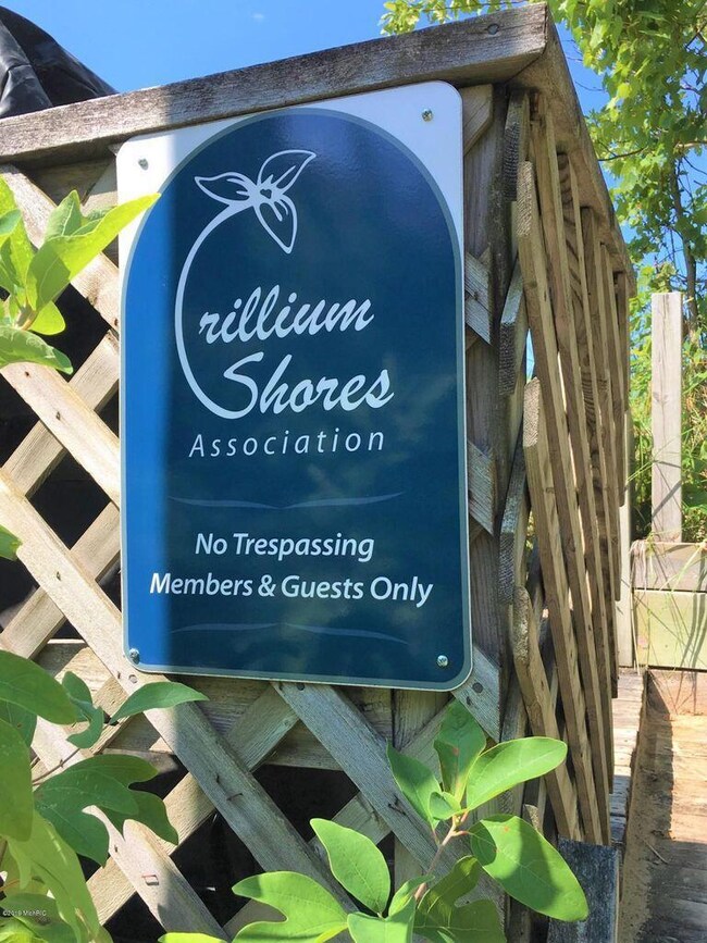 6996 Hillside Ave Trillium Shores Beach
