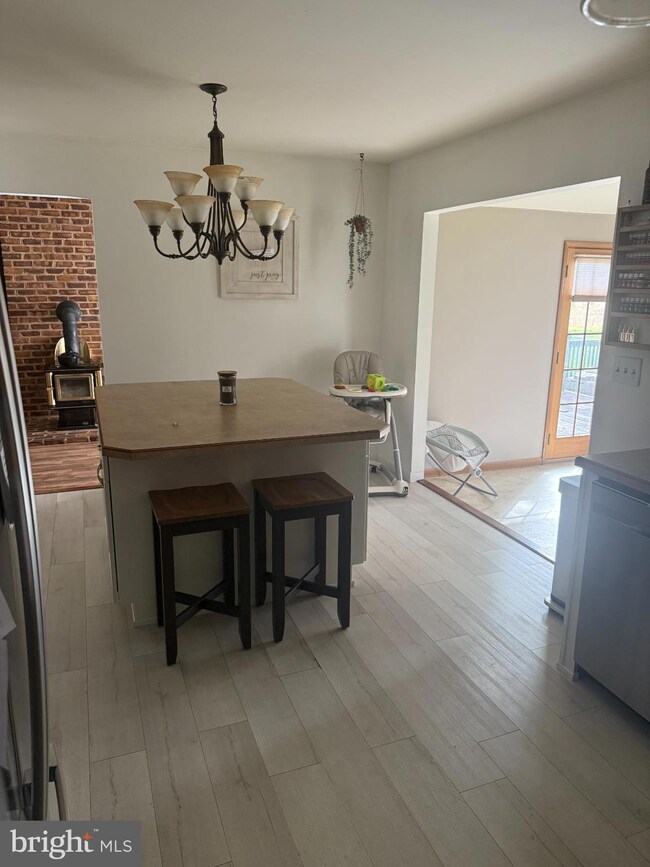 1958 Misty Dr, Mount Joy, PA 17552 - photo 4