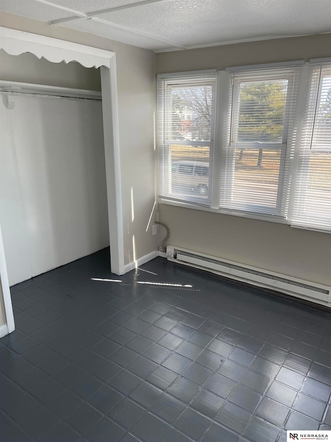 1322 S 24th St, Omaha, NE 68108 - photo 4