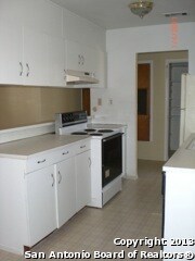 1120 N King St unit 102, Seguin, TX 78155 - photo 3