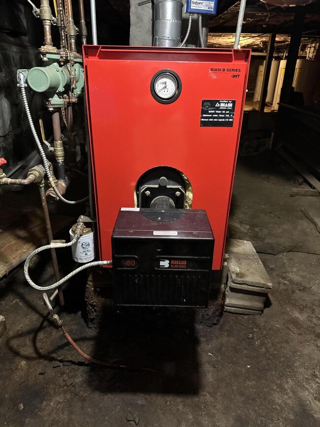 93 Summer St, Biddeford, ME 04005 - photo 5