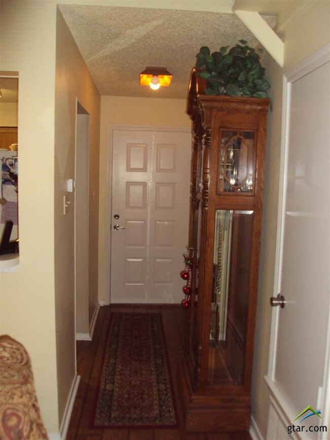 2406 Riviera Dr, Tyler, TX 75707 - photo 7