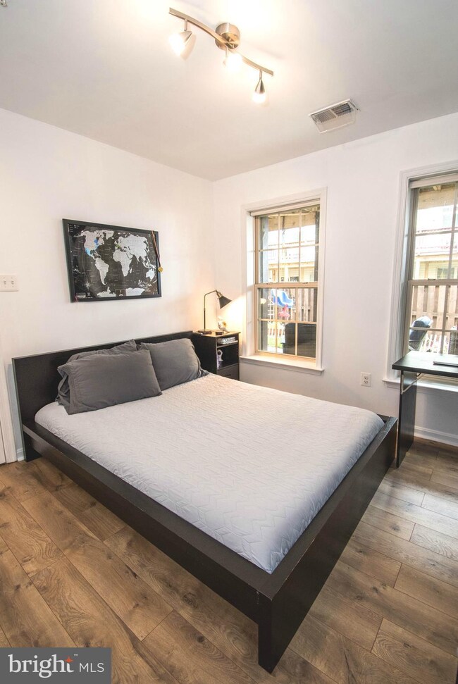 4721 Verdana Loop, Frederick, MD 21703 - photo 6