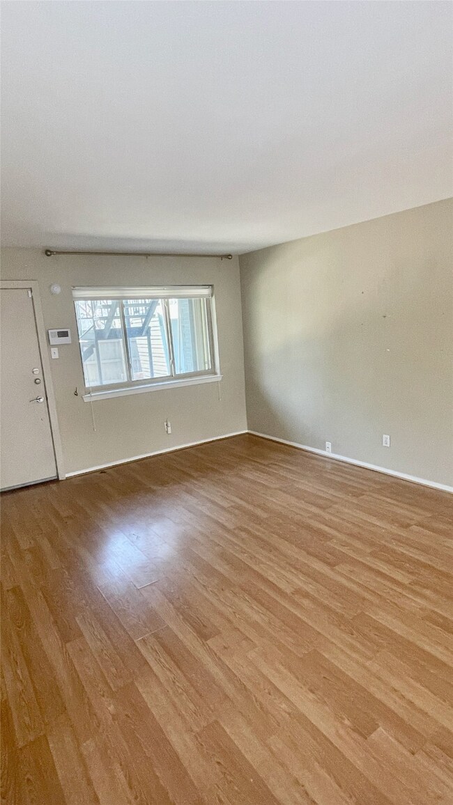 5808 Oram St unit 104, Dallas, TX 75206 - photo 6