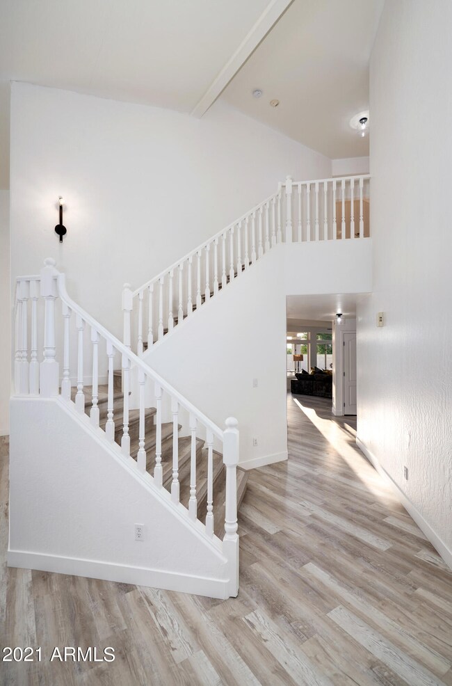 A Very Welcoming Front Foyer