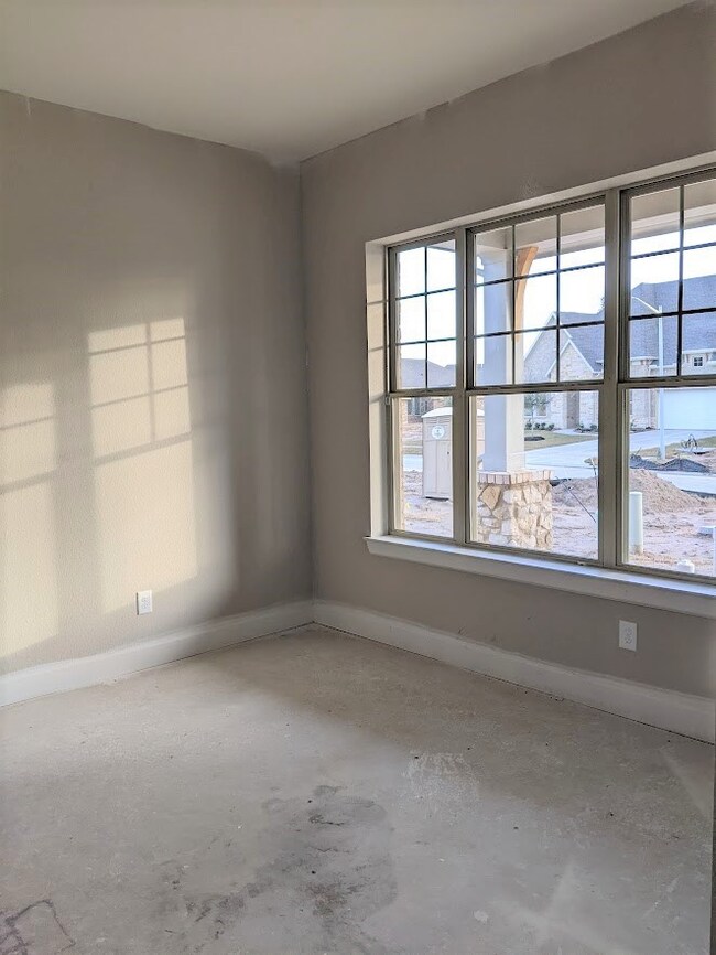 32327 Noble Creek Dr, Conroe, TX 77385 - photo 4