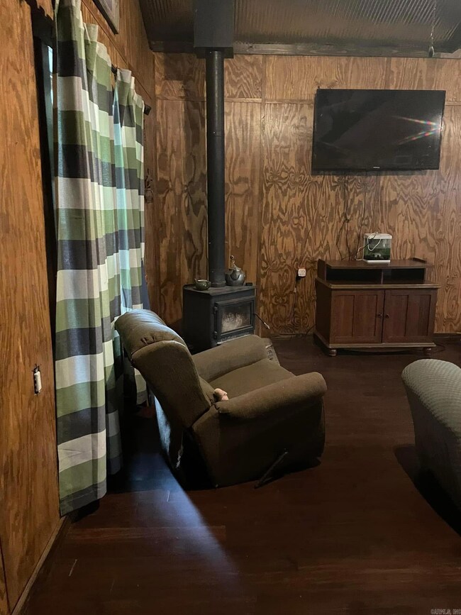 541 Cox Cypress Rd, Stuttgart, AR 72160 - photo 7