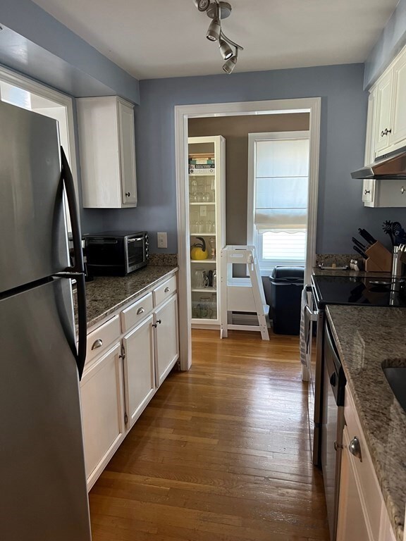 99 Pearl St unit 5, Charlestown, MA 02129 - photo 4