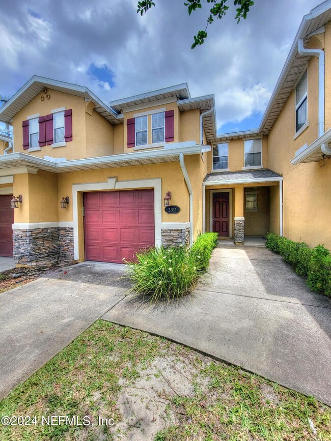 2311 Red Moon Dr, Jacksonville, FL 32216 - photo 2