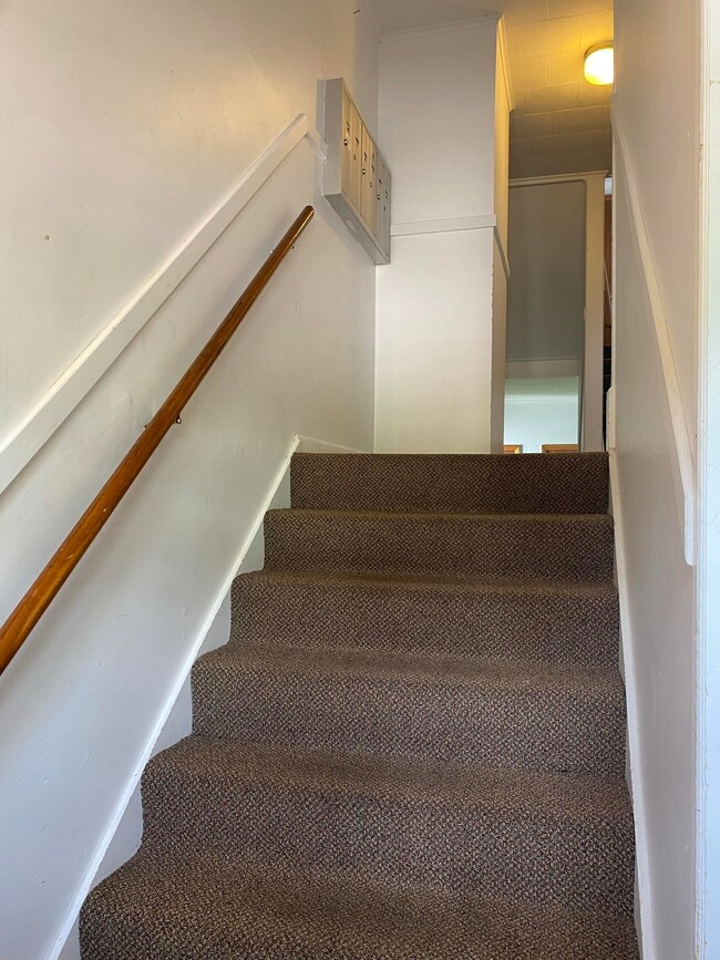 7 Brick Rd unit 3-B, Dover, NH 03820 - photo 6