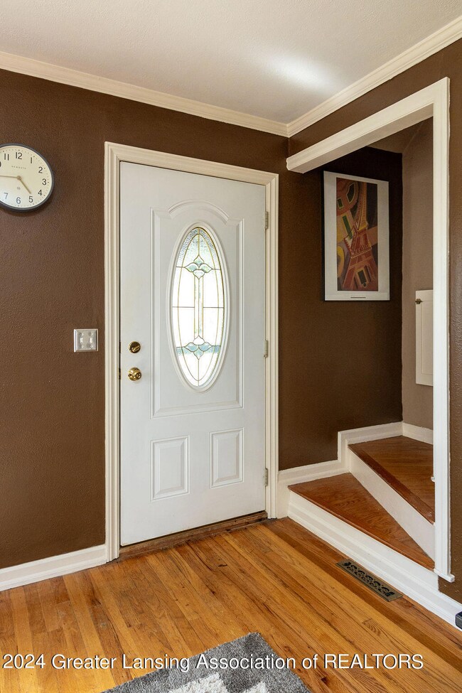 1317 Gordon Ave, Lansing, MI 48910 - photo 4